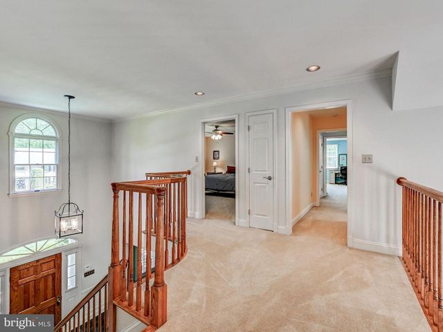 3 CHILHOWIE CT, Cockeysville, MD 21030