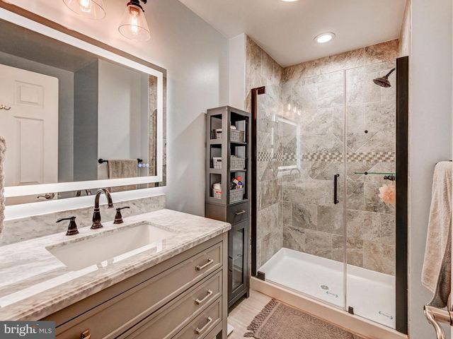 3 CHILHOWIE CT, Cockeysville, MD 21030