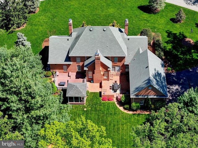 3 CHILHOWIE CT, Cockeysville, MD 21030