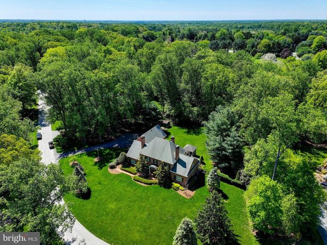 3 CHILHOWIE CT, Cockeysville, MD 21030
