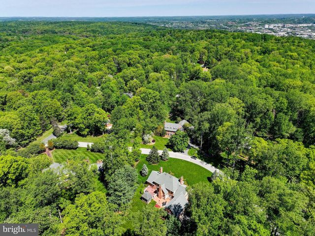 3 CHILHOWIE CT, Cockeysville, MD 21030