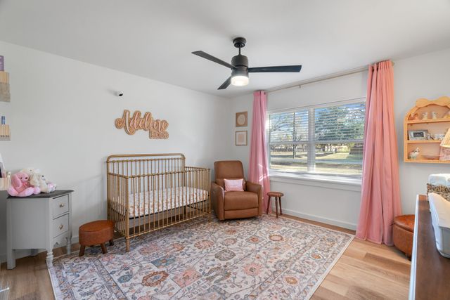 1021 Poe Street, Azle, TX 76020