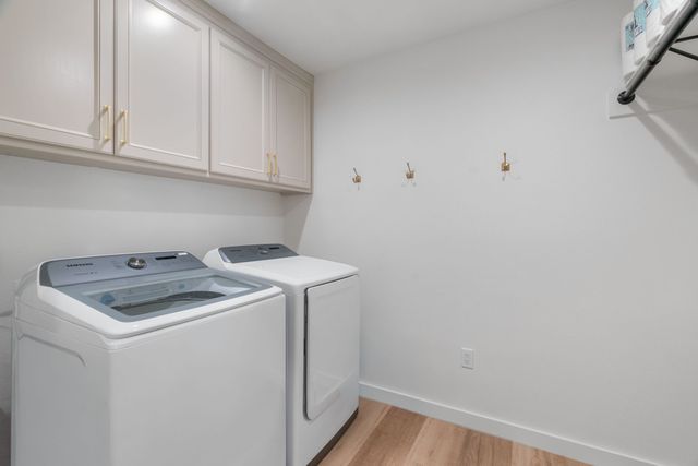 1021 Poe Street, Azle, TX 76020