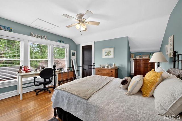 7449 Amherst Avenue, University City, MO 63130