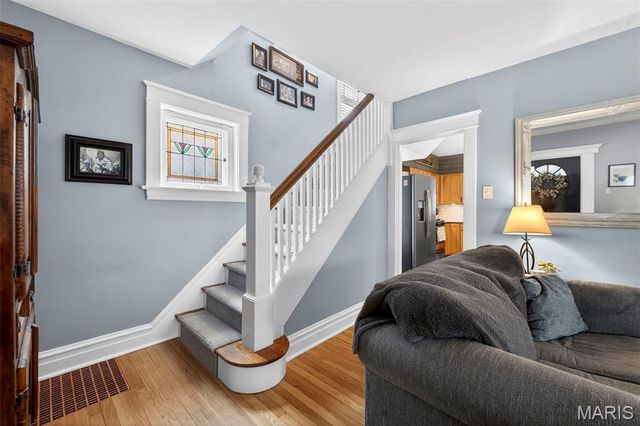 7449 Amherst Avenue, University City, MO 63130