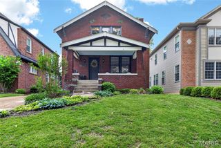 7449 Amherst Avenue, University City, MO 63130