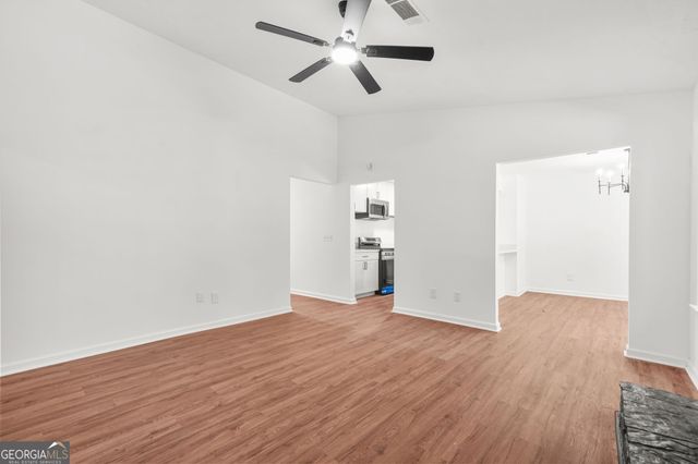 3909 S Creek Court, Stone Mountain, GA 30083