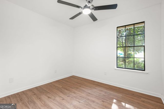 3909 S Creek Court, Stone Mountain, GA 30083