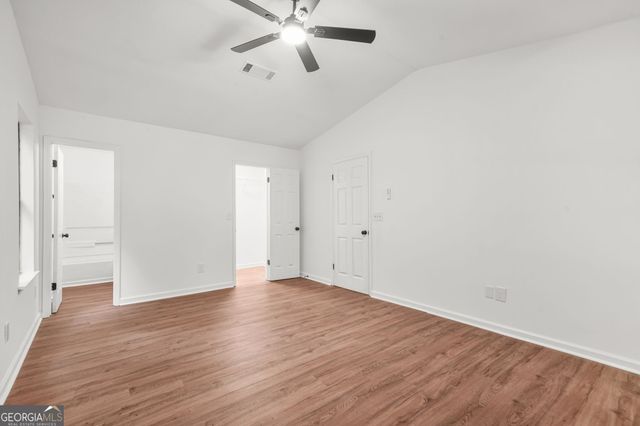 3909 S Creek Court, Stone Mountain, GA 30083