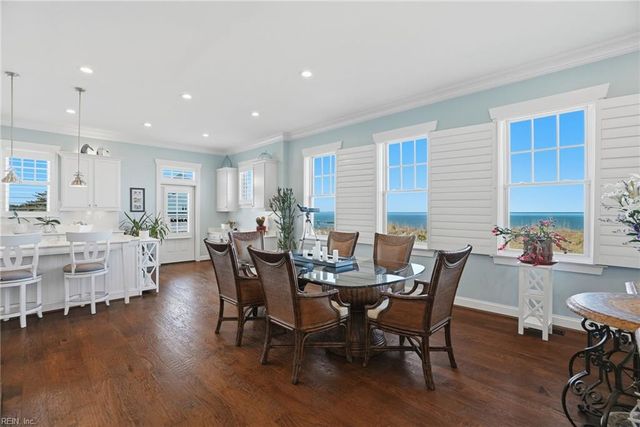 4158 E Beach DR, Norfolk, VA 23518