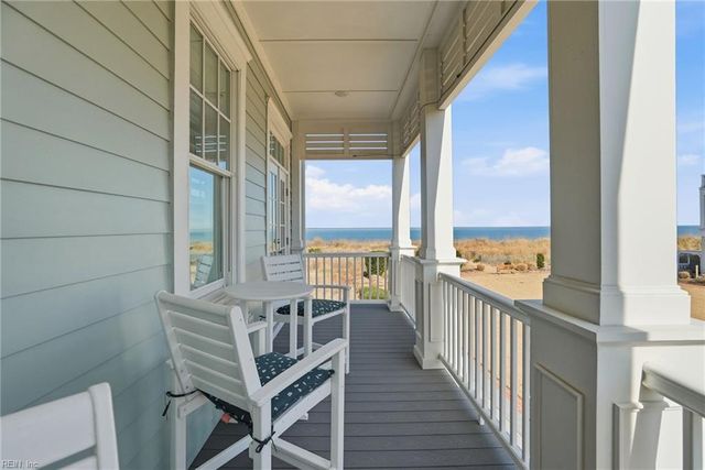 4158 E Beach DR, Norfolk, VA 23518