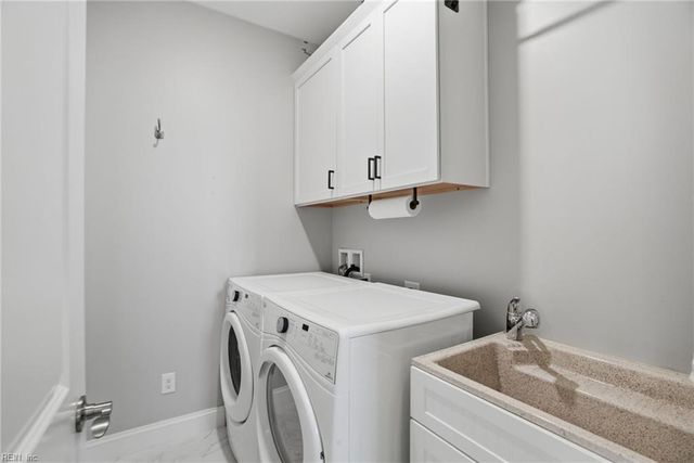 4158 E Beach DR, Norfolk, VA 23518