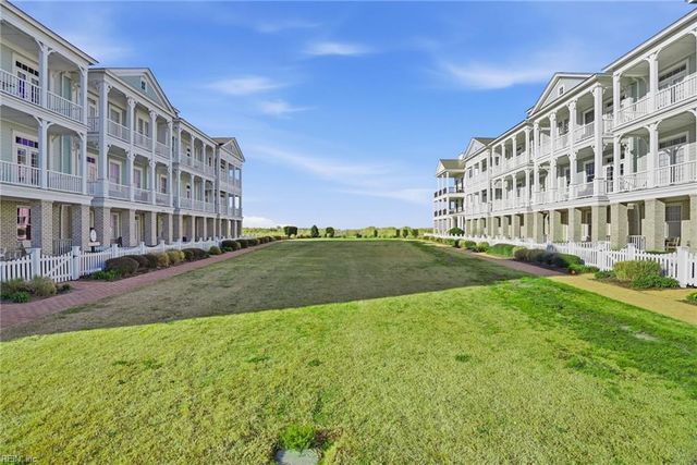 4158 E Beach DR, Norfolk, VA 23518