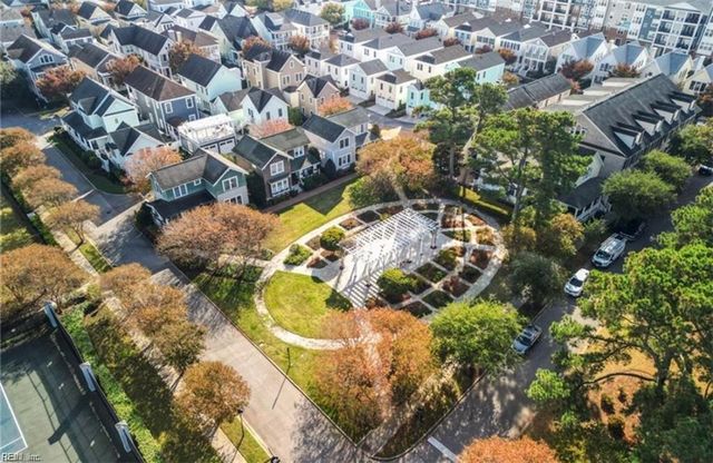 4158 E Beach DR, Norfolk, VA 23518