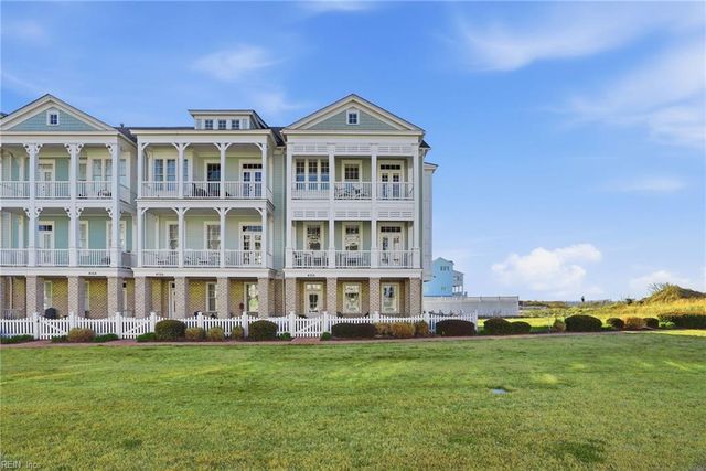 4158 E Beach DR, Norfolk, VA 23518