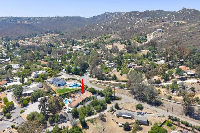 1989 Rockhoff Road, Escondido, CA 92026