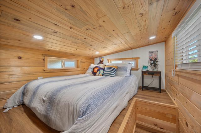 931 Sycamore Creek Drive DR, Dripping Springs, TX 78620