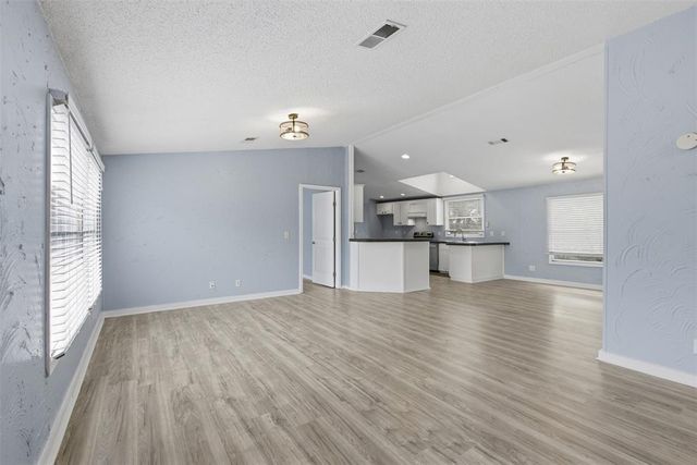 931 Sycamore Creek Drive DR, Dripping Springs, TX 78620