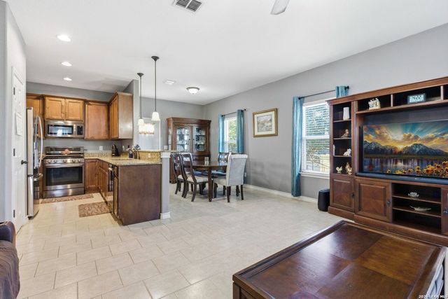 1192 Desiree, Canyon Lake, TX 78133