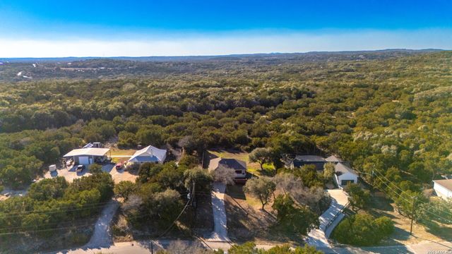 1192 Desiree, Canyon Lake, TX 78133