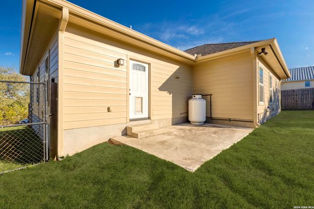 1192 Desiree, Canyon Lake, TX 78133