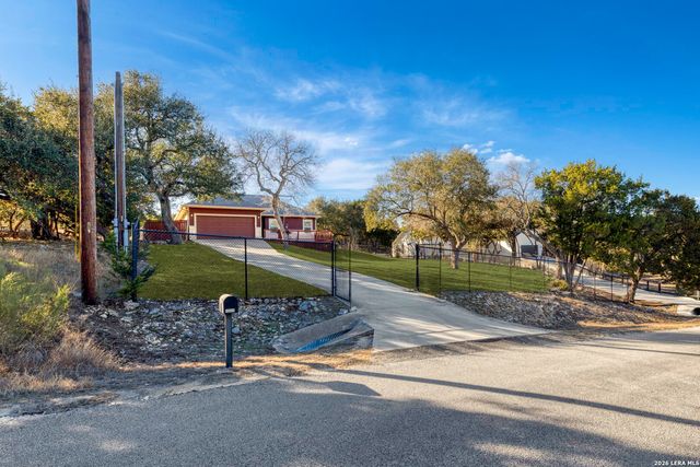 1192 Desiree, Canyon Lake, TX 78133