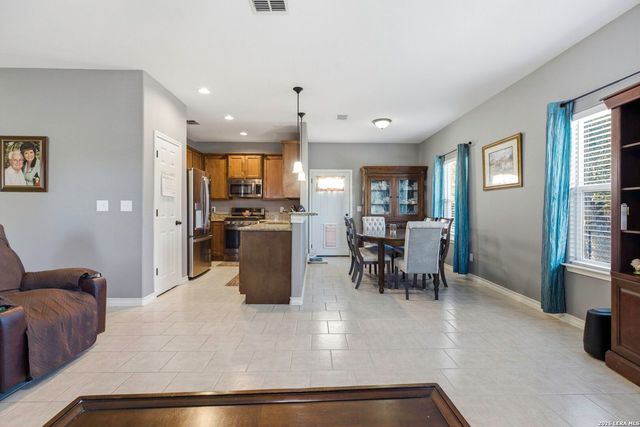 1192 Desiree, Canyon Lake, TX 78133