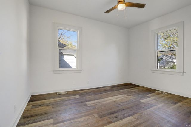 2709 Oakley Street, Evansville, IN 47710