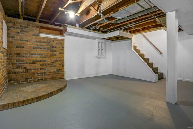 2709 Oakley Street, Evansville, IN 47710