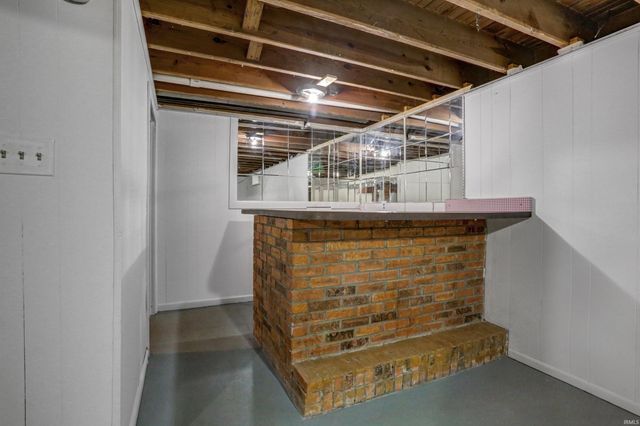 2709 Oakley Street, Evansville, IN 47710