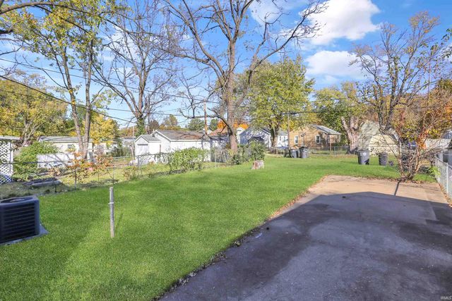 2709 Oakley Street, Evansville, IN 47710