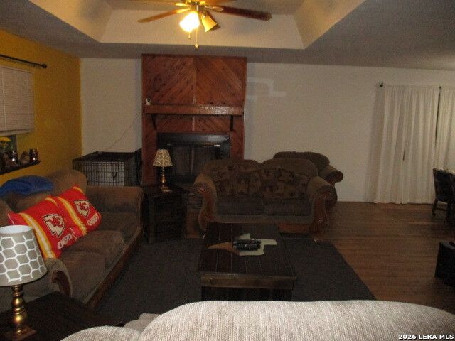 11939 Loop 107, Adkins, TX 78101