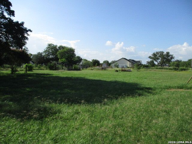 11939 Loop 107, Adkins, TX 78101