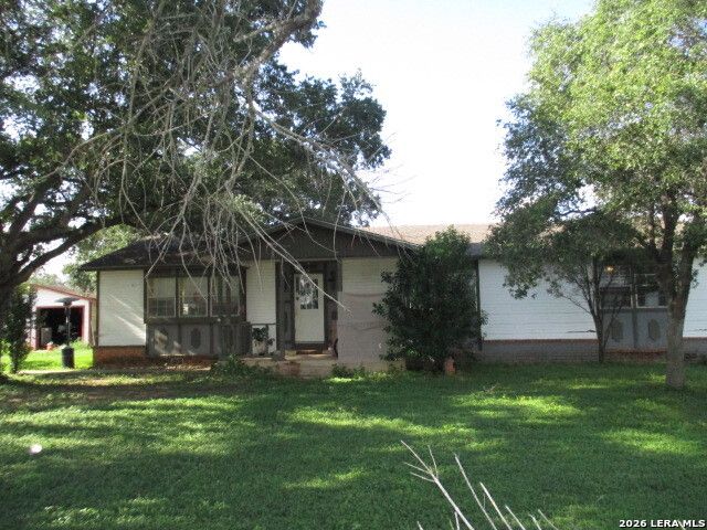 11939 Loop 107, Adkins, TX 78101