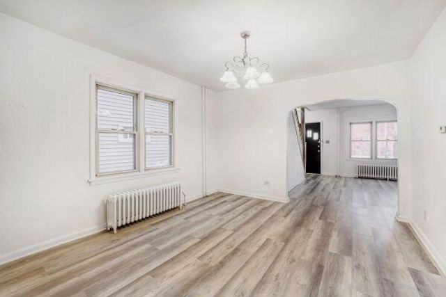 924 Farrington Street, Saint Paul, MN 55117