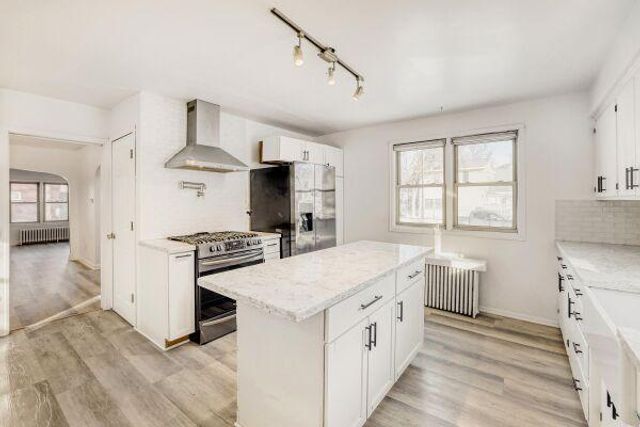 924 Farrington Street, Saint Paul, MN 55117