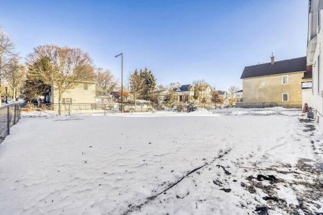 924 Farrington Street, Saint Paul, MN 55117