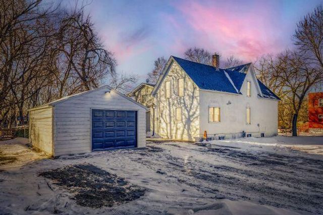 924 Farrington Street, Saint Paul, MN 55117