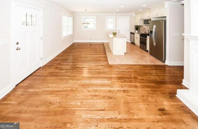 1339 Holcomb Avenue, East Point, GA 30344