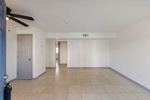 1800 N Wayside Street 13, Houston, TX 77020