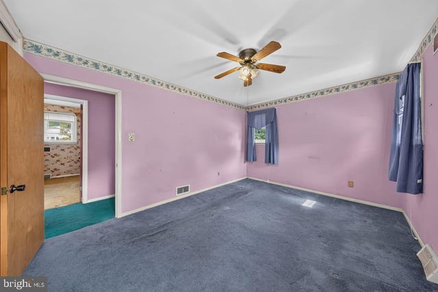 500 WYOMING AVE, Wilmington, DE 19809