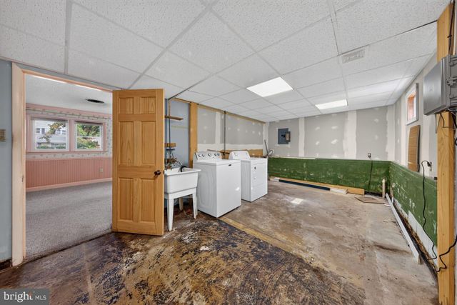 500 WYOMING AVE, Wilmington, DE 19809