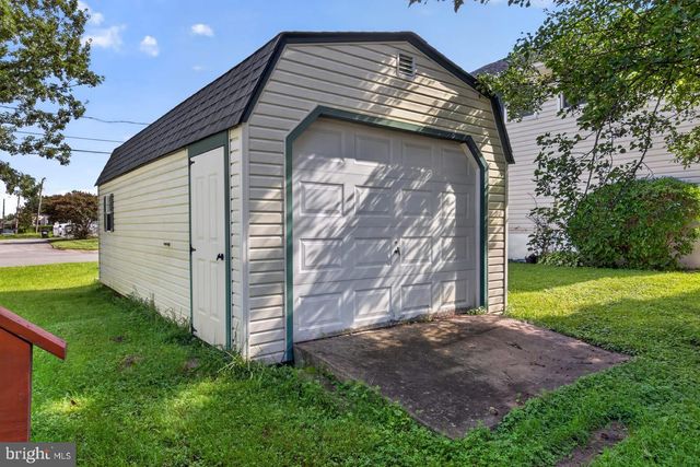 500 WYOMING AVE, Wilmington, DE 19809