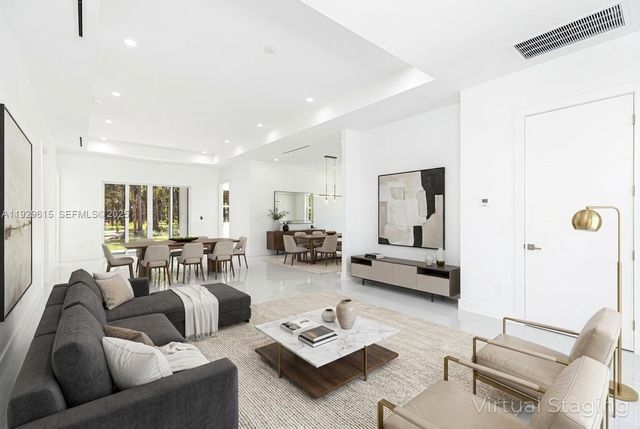 3802 30th AVE SE, Naples, FL 34117