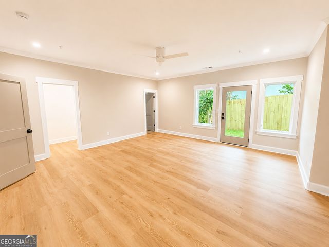 3513 Kingsboro Road, Atlanta, GA 30326