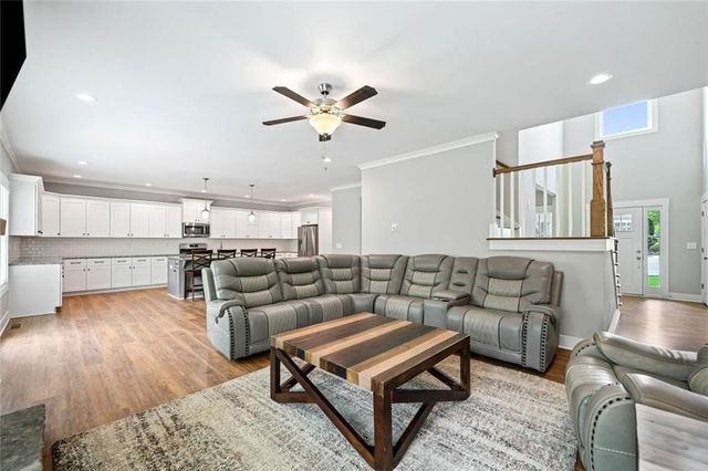 2 Village Ridge, Jasper, GA 30143