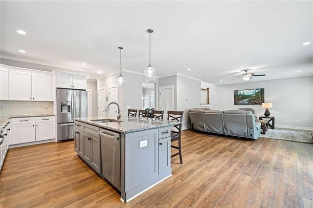 2 Village Ridge, Jasper, GA 30143