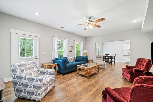 2 Village Ridge, Jasper, GA 30143