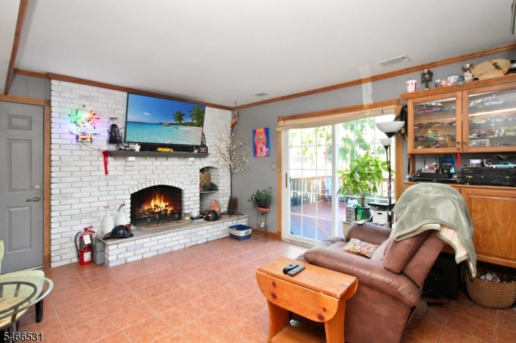 170 College View Dr, Hackettstown Town, NJ 07840 — photo 5