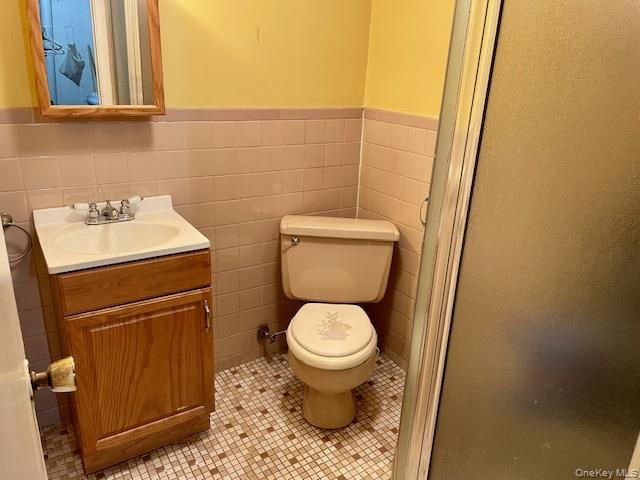 50-47 60th Street, Woodside, NY 11377